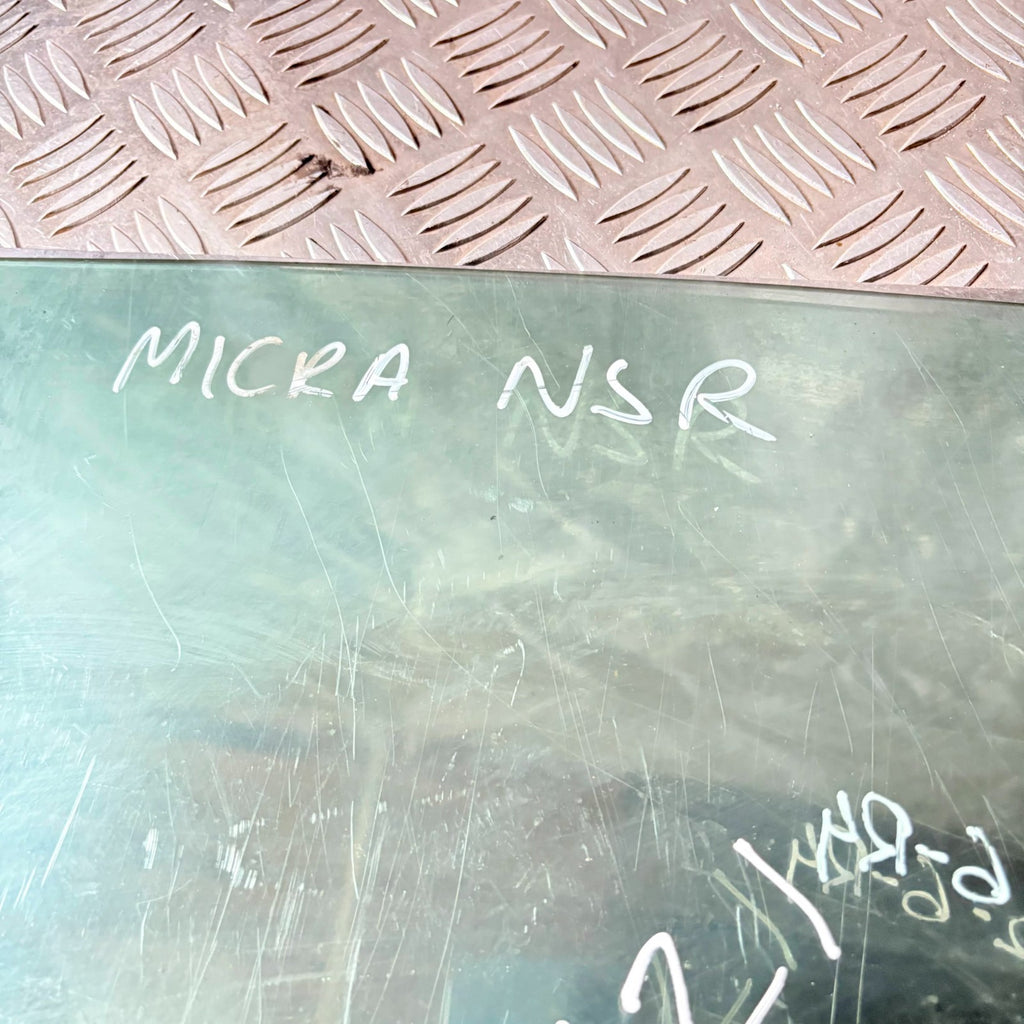 Nissan Micra Left Passenger Nearside Rear Window Glass 43r-001583 K12