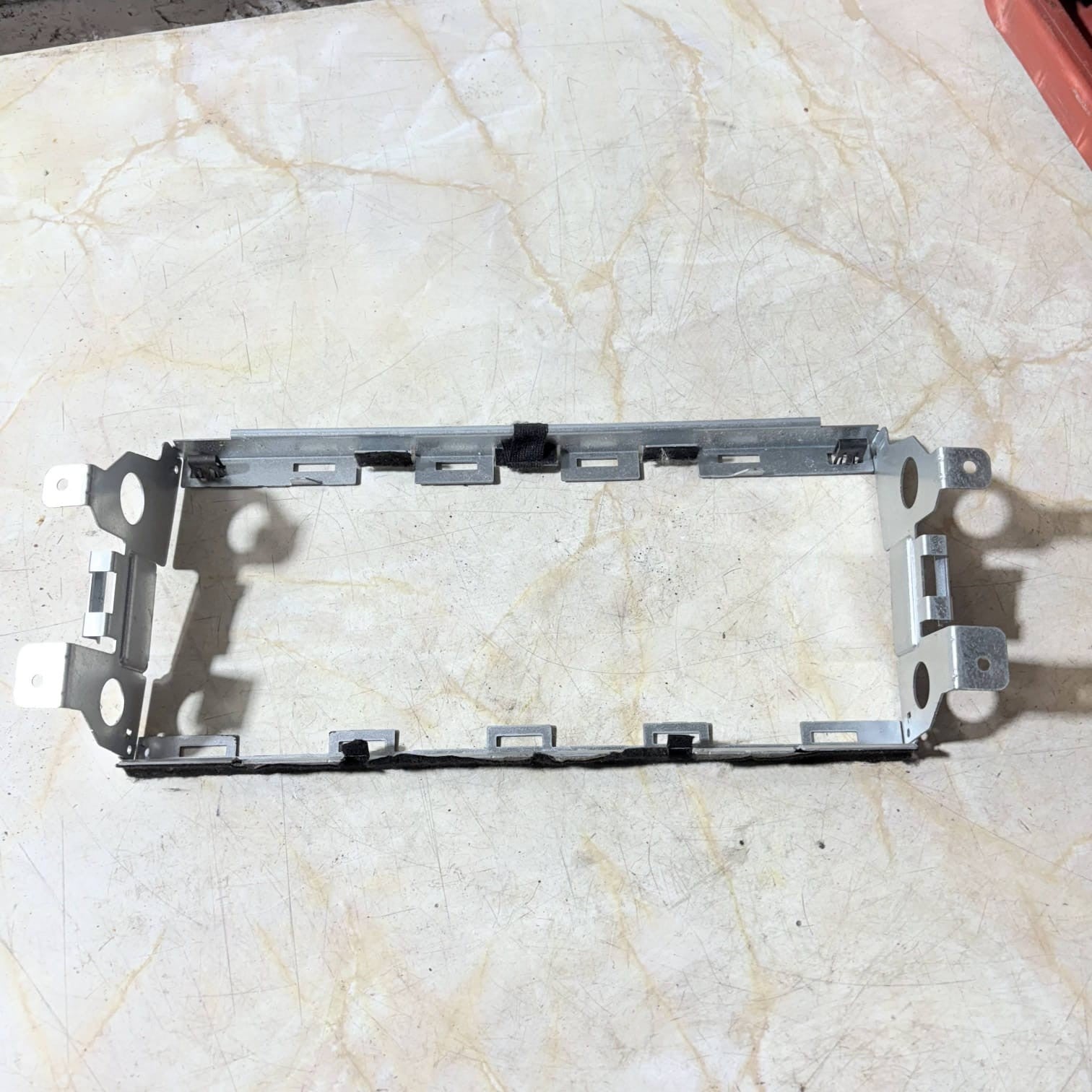 RANGE ROVER Vogue L405 12-21 Radio Display GPS Screen Trim Surround 105105261