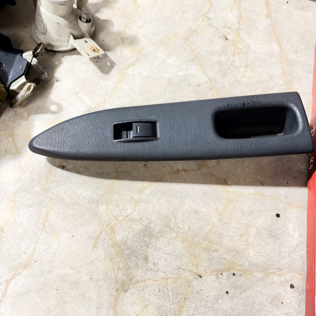 2001 TOYOTA AVENSIS NSF PASSENGER SIDE FRONT WINDOW CONTROL SWITCH BUTTON