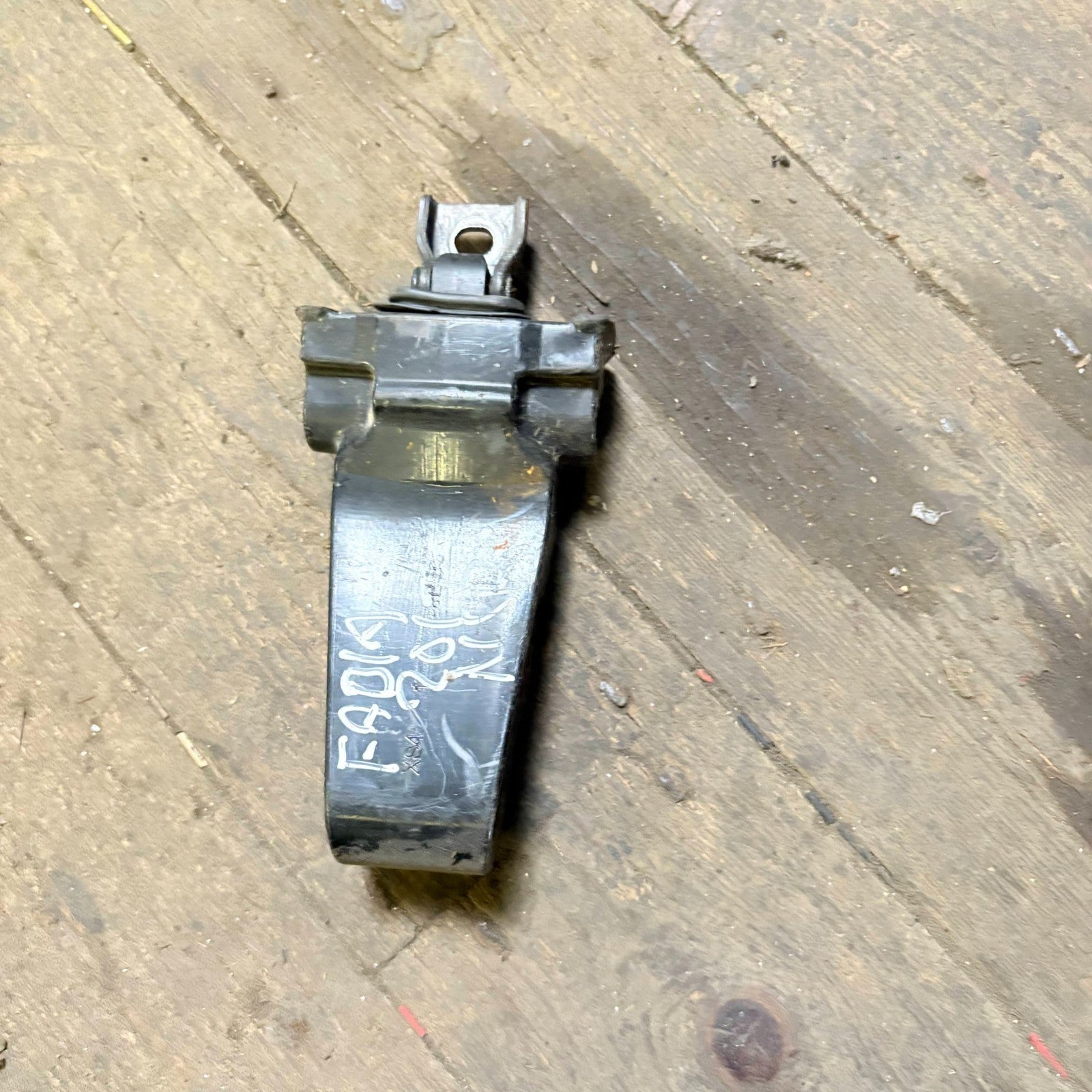 SKODA FABIA 2017 MK3 PASSENGER REAR LEFT DOOR CHECK STRAP 6V0839267