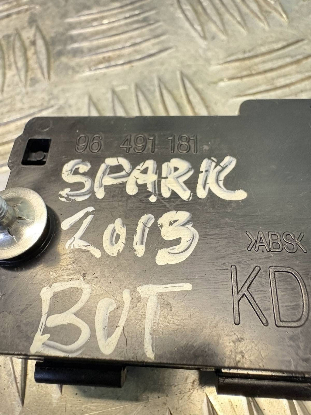 Chevrolet Spark 2013 Bootlid Locking Actuator 96491181