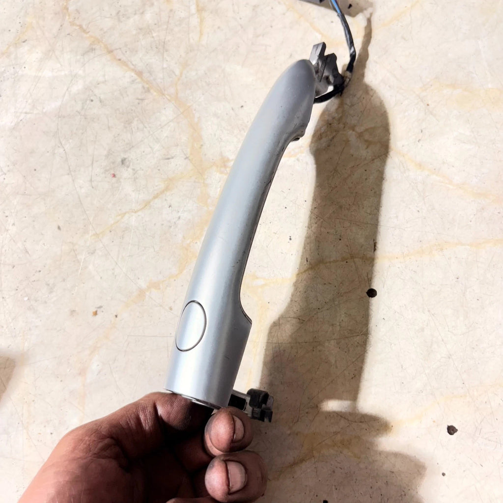 RENAULT MEGANE MK2 2002-2009 FRONT LEFT SIDE DOOR HANDLE 8200289825