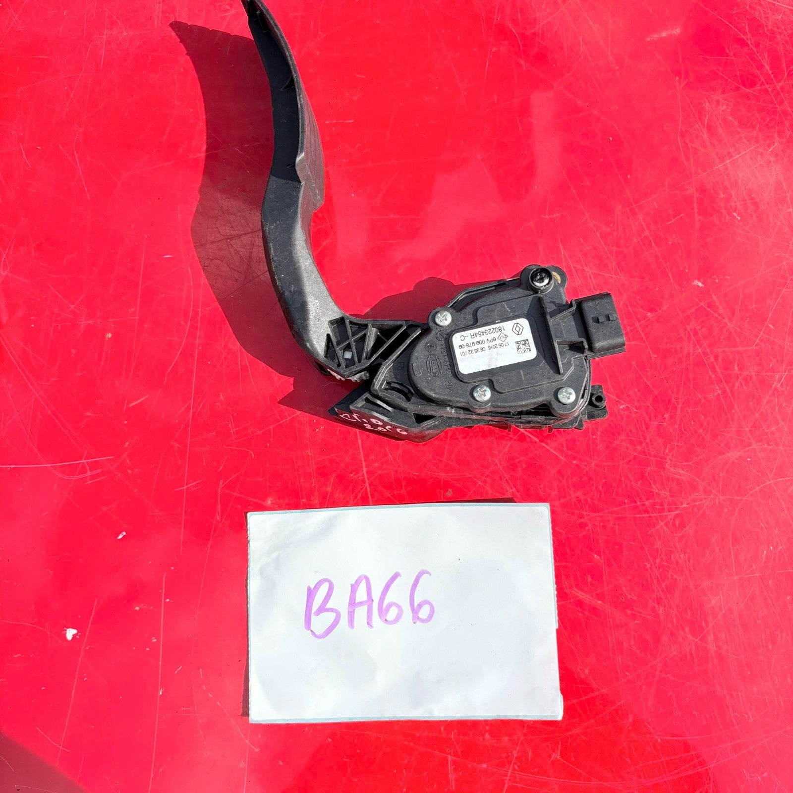 Renault Clio Mk4 (2013-2017) Accelerator Throttle Pedal 180223454R