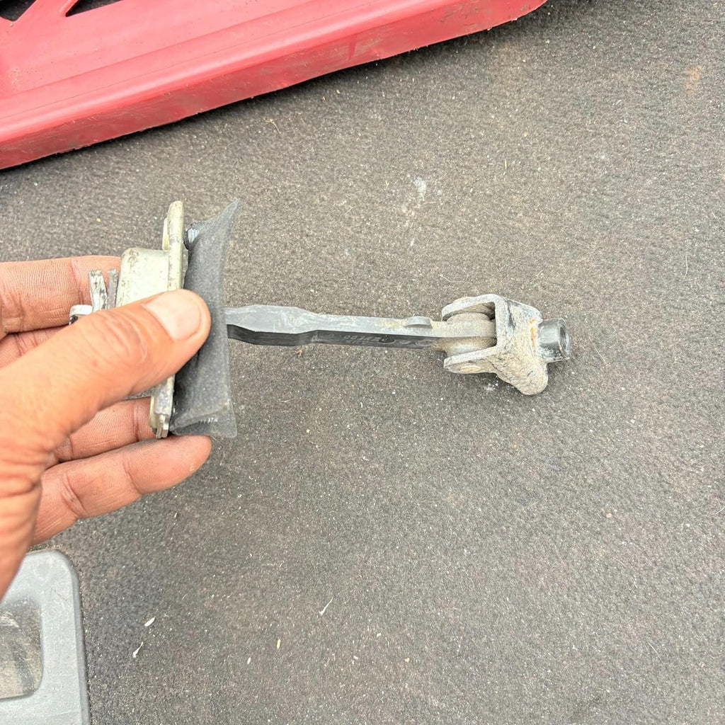FORD TRANSIT CONNECT 2018-20 NEARSIDE/LEFT FRONT DOOR CHECK STRAP