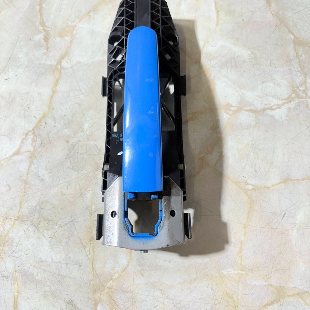 VOLKSWAGEN POLO DOOR HANDLE FRONT RIGHT 5N0837885H 2008-2014