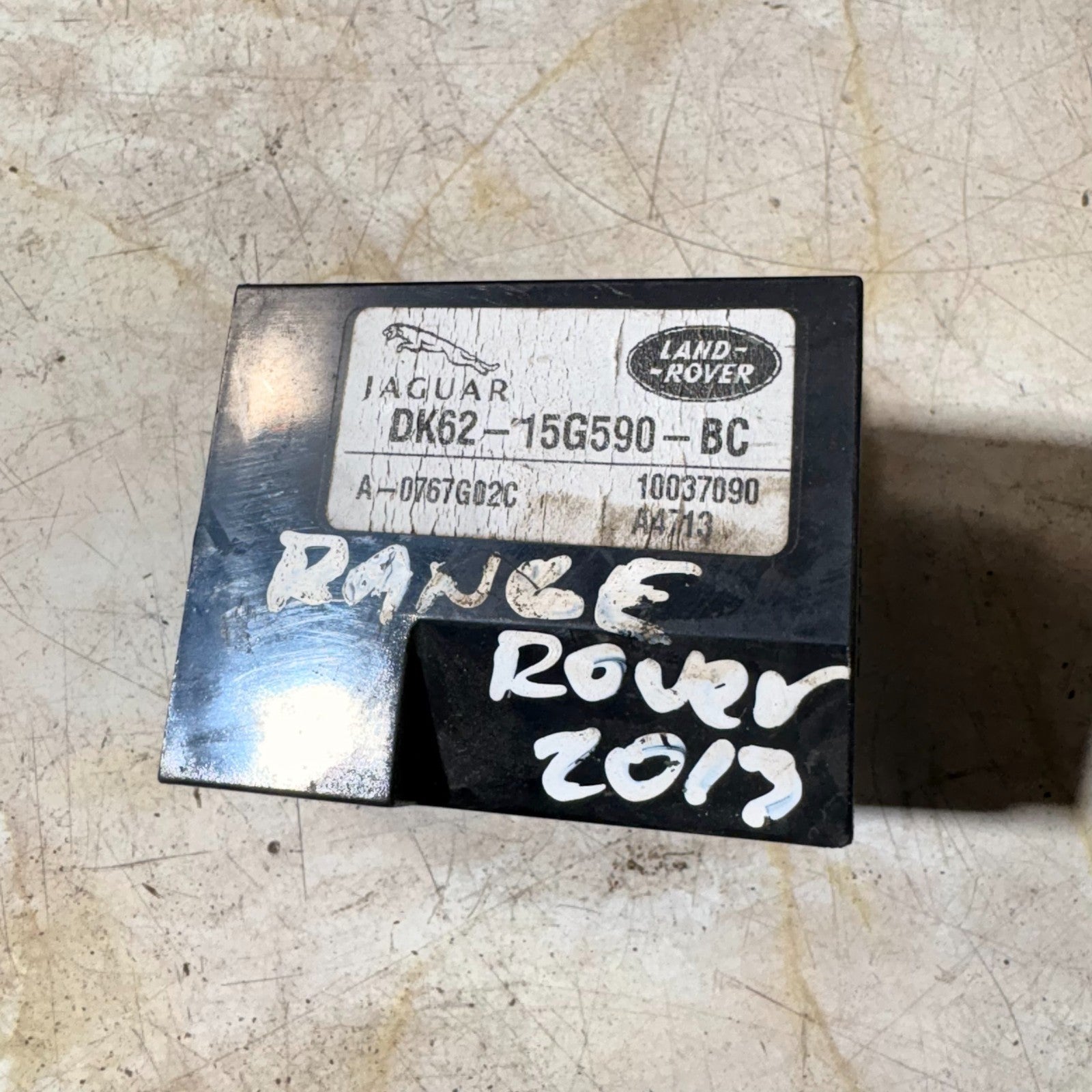 2013 RANGE ROVER SPORT L494 ANTENNA CONTROL MODULE DK62-15G590-BC