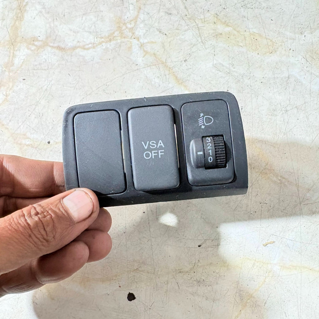 HONDA Accord 7 generation (2003-2007) Headlight height adjustment switch