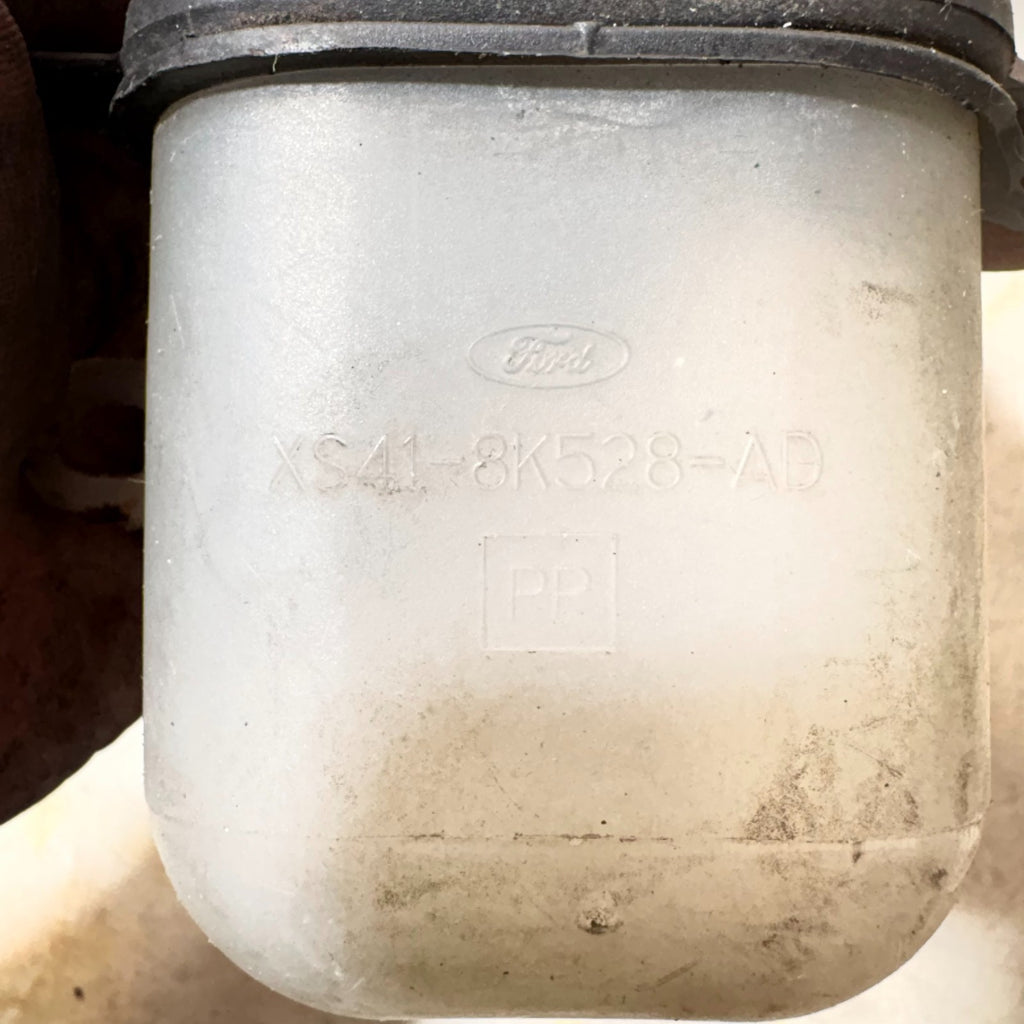 XS41-8K528-AD Ford Focus Mk1 Washer Bottle Reservoir  2001-2004 Hatchback