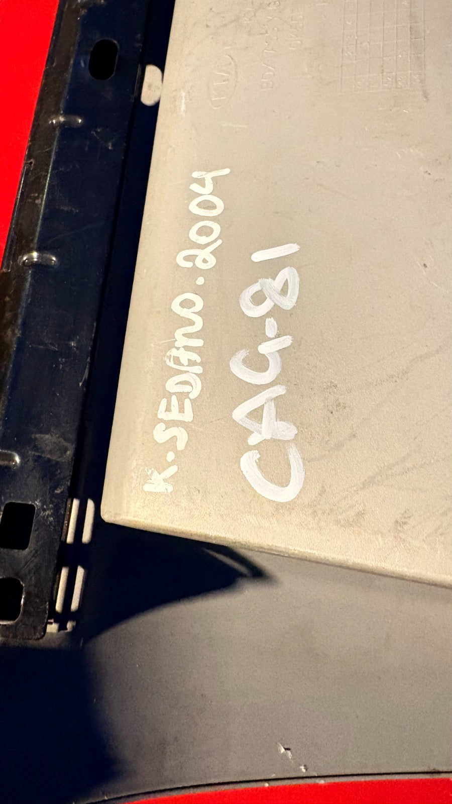 Kia Sedona Glove Box Storage Compartment 2004