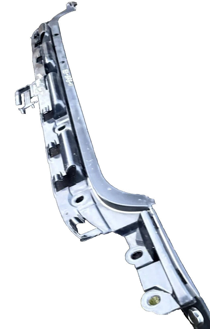 BMW 1 SERIES E87 E81 REAR BUMPER MOUNT BRACKET HOLDER 7058521 2005