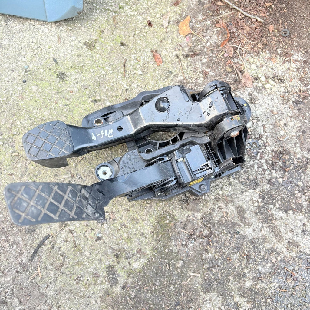 VW Polo 6C 2014-2017 Manual Brake and Accelerator Pedal Assembly 6C2721058F