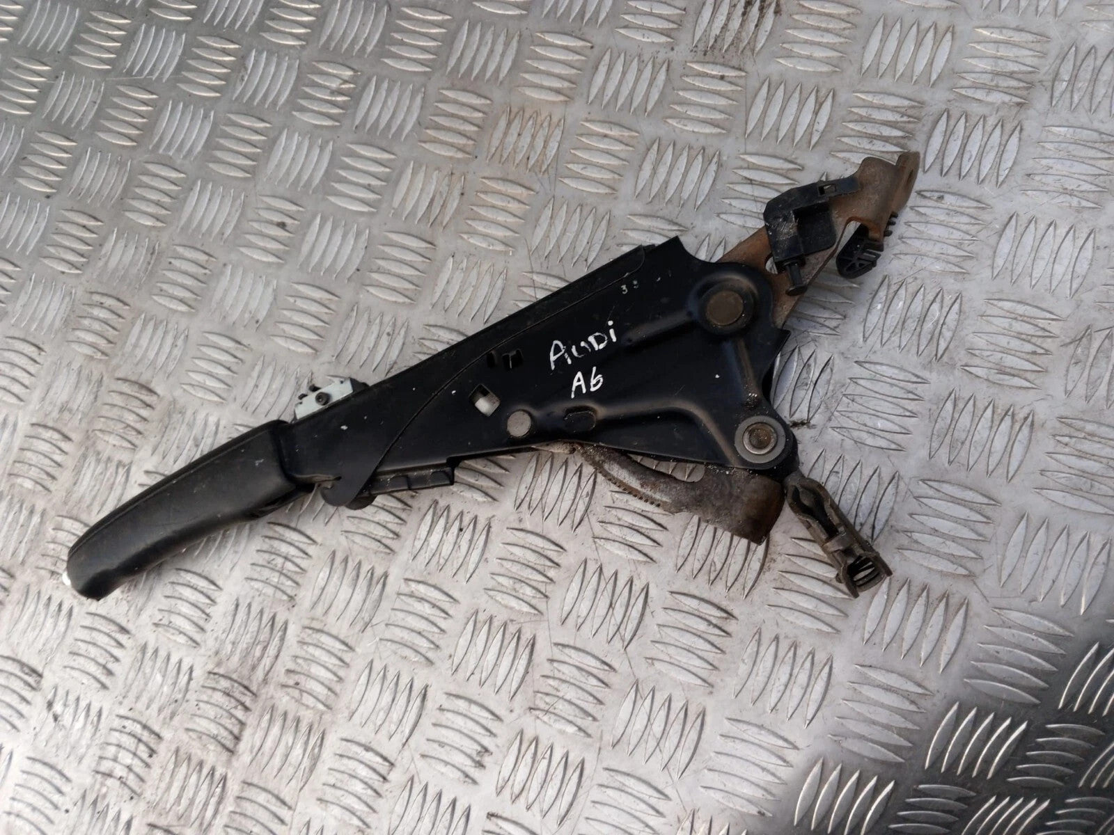 Audi A6/S6 C5 1999-2005 Handbrake Lever Assembly Parking Brake 4B0711303