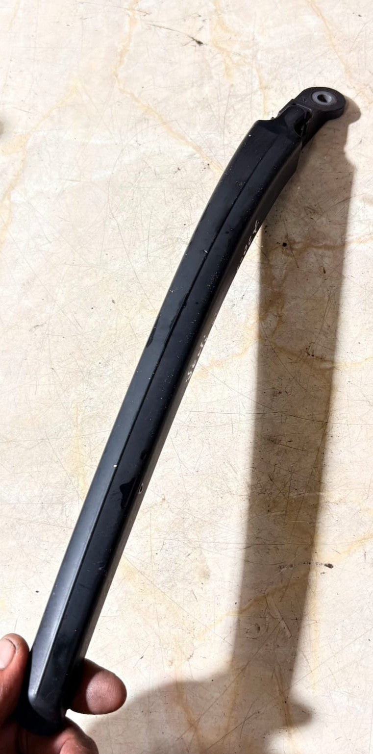 Seat Leon Mk2 2008 Rear Windscreen Wiper Arm 5P5955707