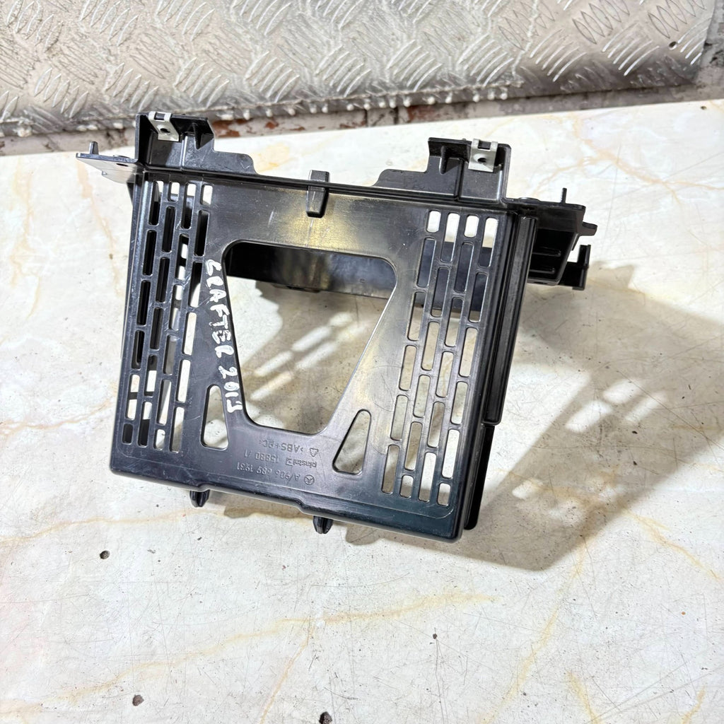 VW Crafter 2006-2017/Sprinter W906 2006-2018 Radio Mount Frame A9066891931