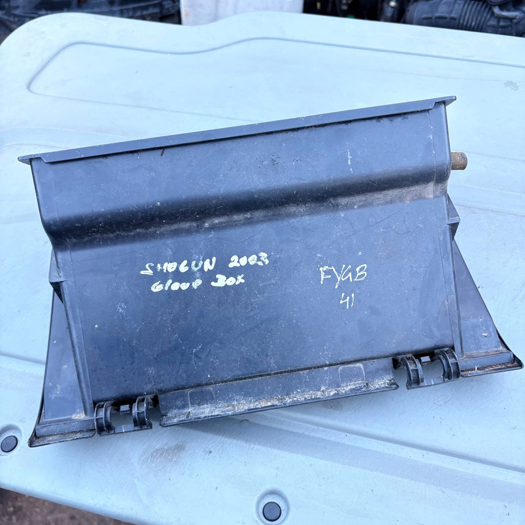 Mitsubishi Shogun Pajero Mk3 09-1999 to 09-2006 Glove Box MR402403