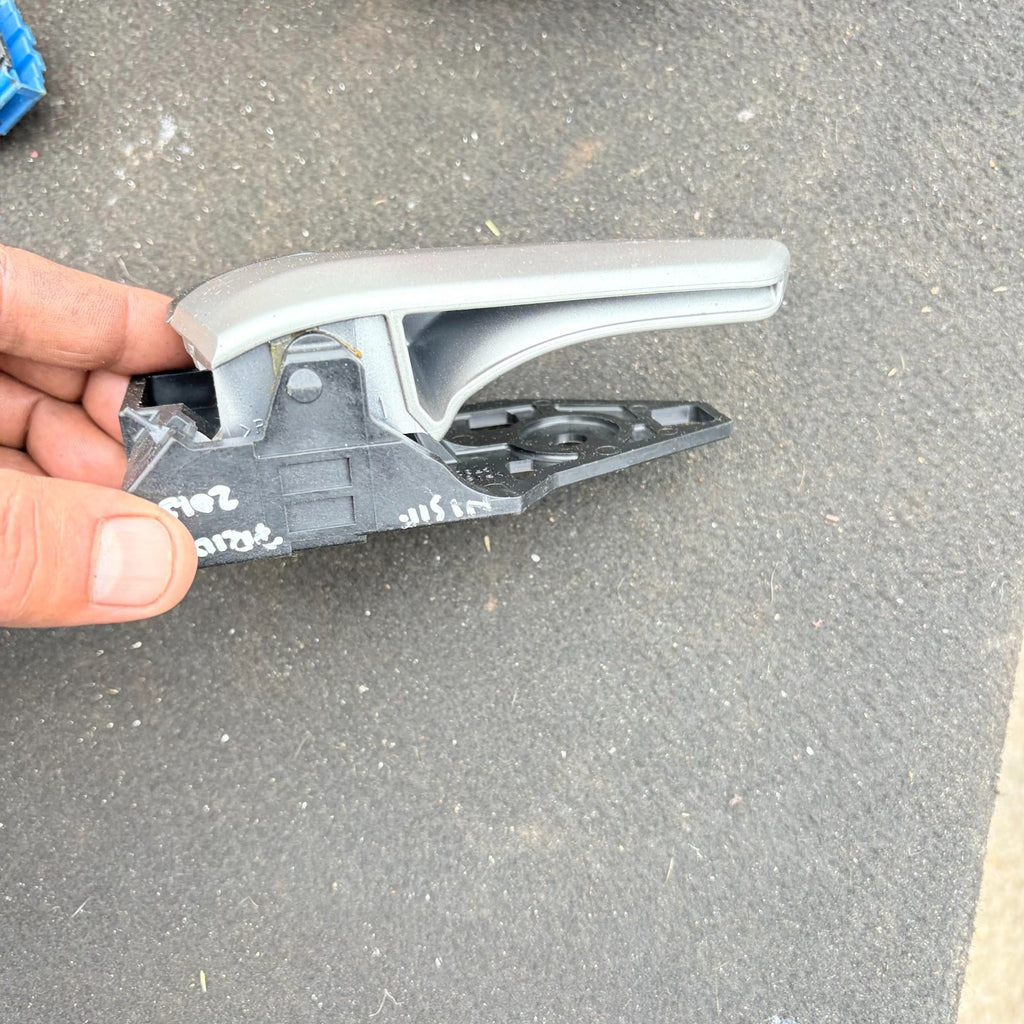 Toyota Prius Left Passenger Nearside Front Inner Door Handle 2015