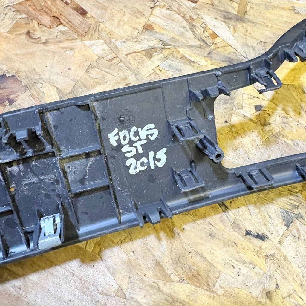 FORD FOCUS 20150-2018 HANDBRAKE LEVER COVER TRIM