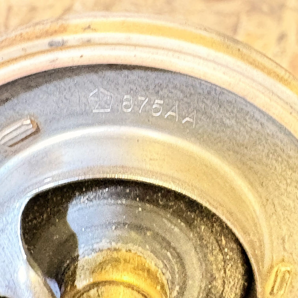 LHD, RHD Thermostat 82 Degree Celsius 180 Degree Fahrenheit Mazda Rx7 FD3S FD S6