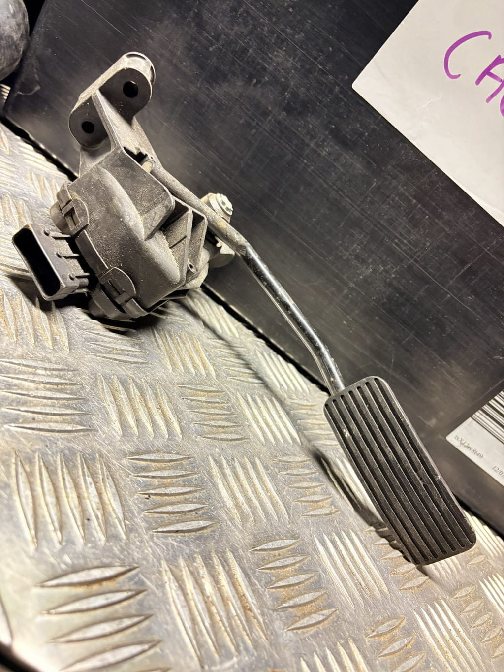 SAAB ACCELERATOR PEDAL (ELECTRONIC) PART NUMBER 9186726