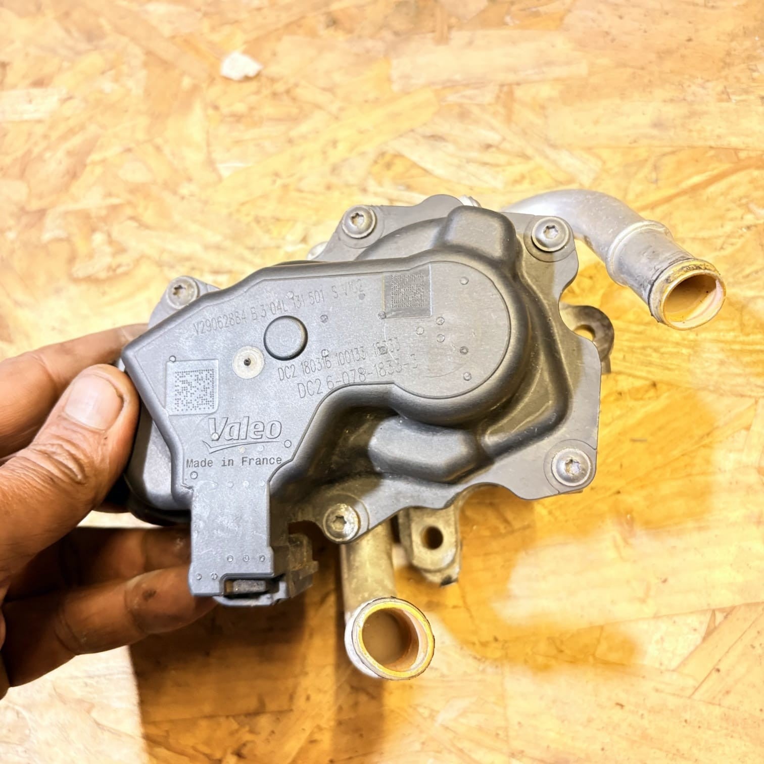 AUDI A3 8V 1.6 DIESEL EGR VALVE V29062884 DC2180316 DC2607818333