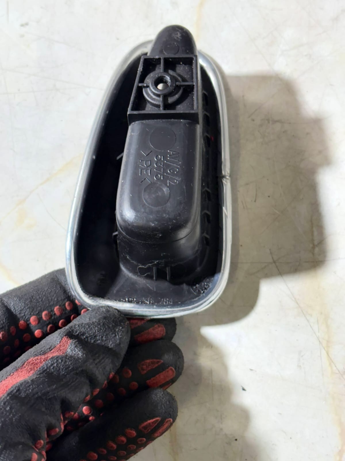 PEUGEOT 307CC 03-09 GLOVEBOX DASHBOARD DASH STORAGE ODDMENTS TRAY M29750
