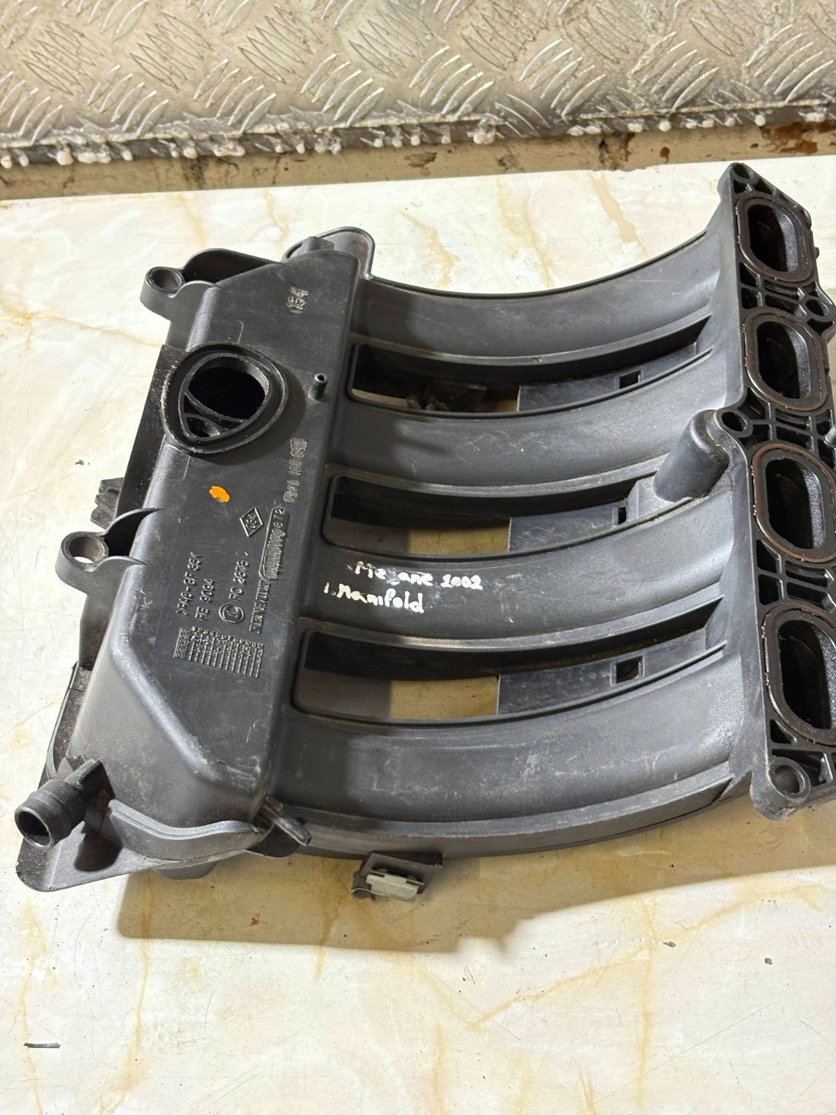 H7700105829 INTAKE MANIFOLD FOR RENAULT MEGANE 2002-2008 Mk2