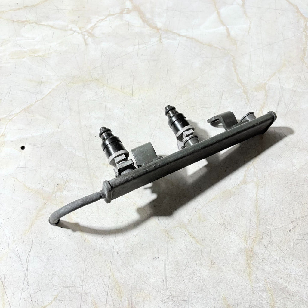 Smart Forfour W453 Fuel Injector Rail & Injectors Siemens Deka 2014-2019