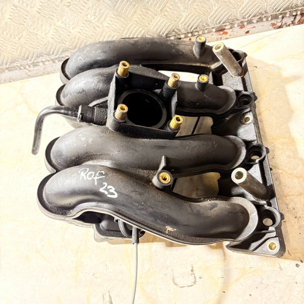 Intake manifold MERCEDES-BENZ 1998 W220 S CLASS A 111 14021 01