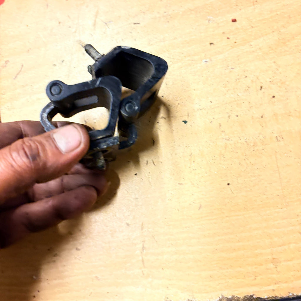 Citroen Saxo Rear Left Passenger Door Hinges Pair 1996-2003