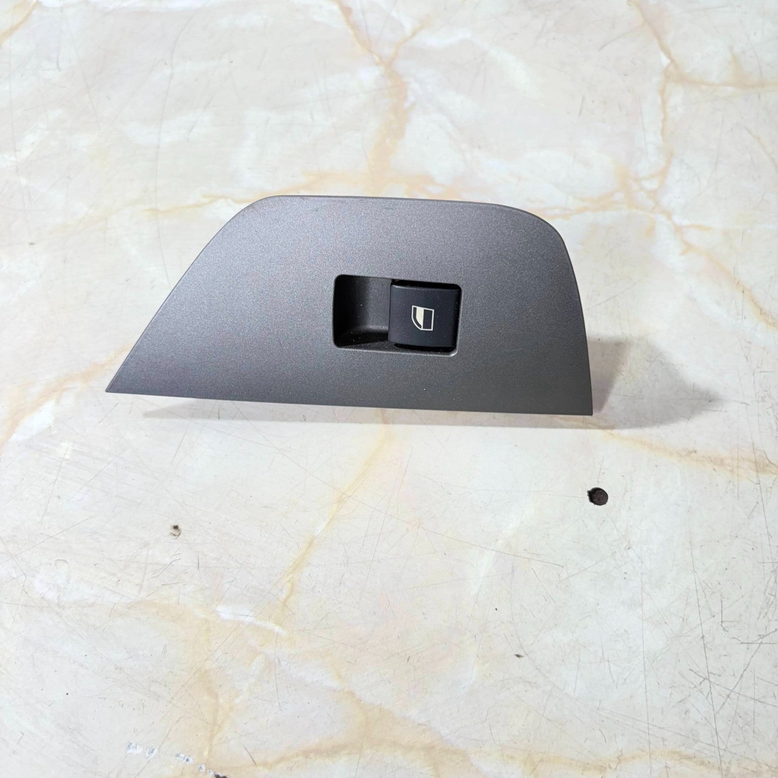 BMW Z4 E85 2002-2008 Front Left Passenger Window Switch 6914984