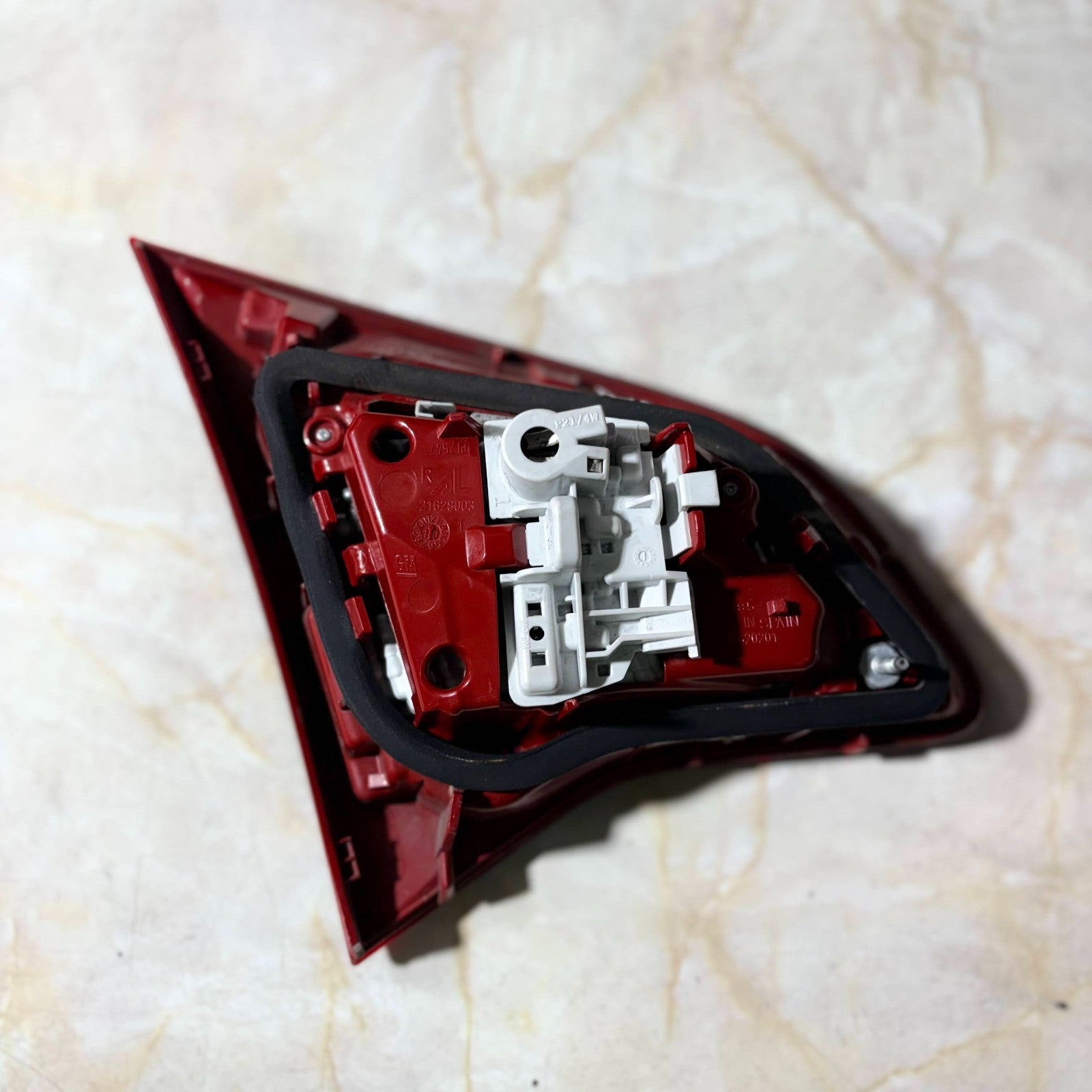 VAUXHALL MERIVA B MK2 2010-2017 RIGHT DRIVER SIDE REAR INNER TAIL LIGHT 21628003