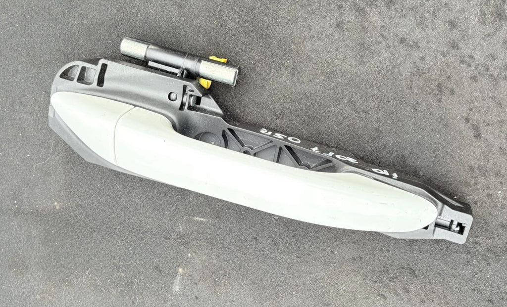HYUNDAI I10 2013-2019 REAR RIGHT OFFSIDE OUTER DOOR HANDLE 83660