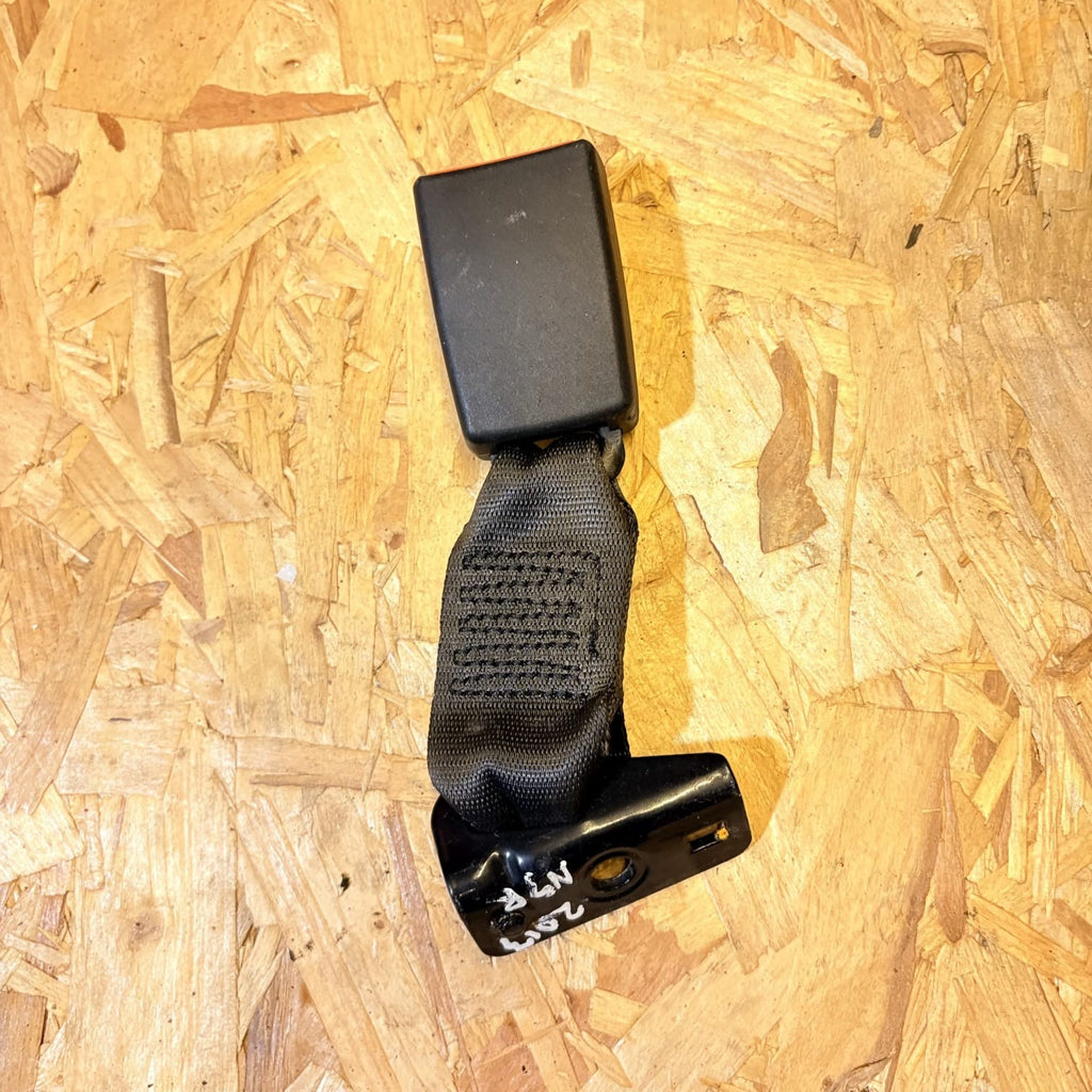 FIAT 500 2013 SEAT BELT BUCKLE PASSENGER REAR SIDE 34045525
