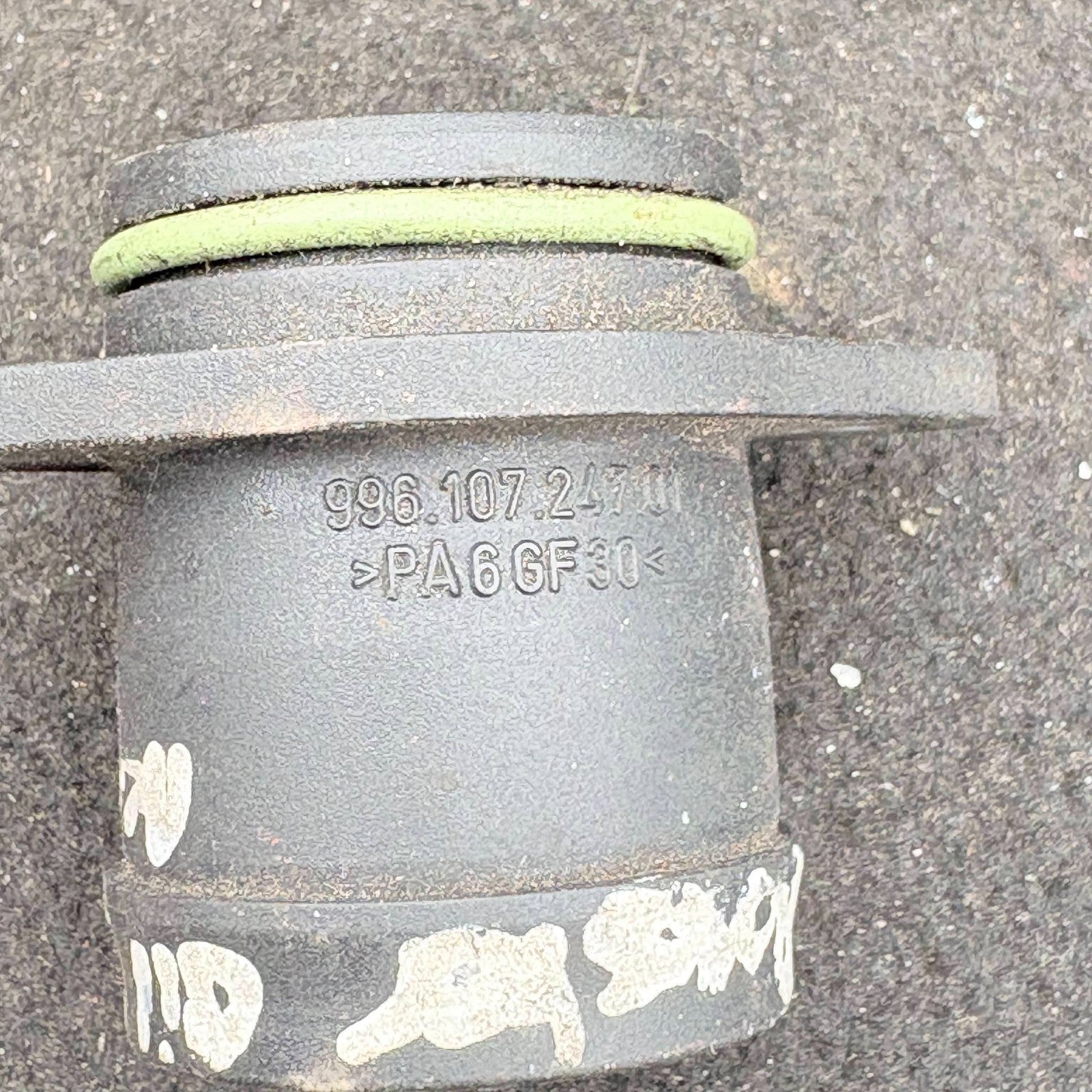Porsche 911 996 997 Boxster Cayman 96-12 Secondary Air Pump Flange 99610724701