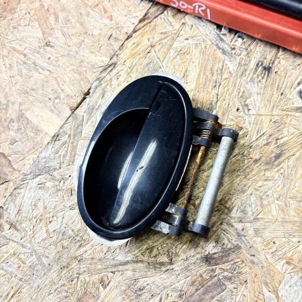 VAUXHALL MERIVA A 03-09 REAR DRIVER SIDE RIGHT DOOR HANDLE