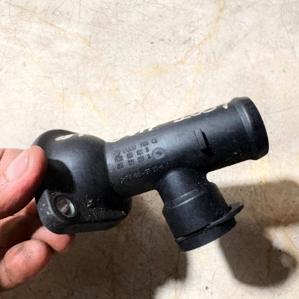 VW Golf Mk5 GTI 2.0 FSI Thermostat Housing/Coolant Pipe 1K0121087H 2006-2008