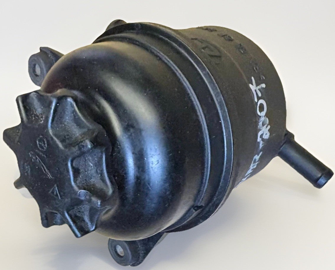 2005-2007 JAGUAR X-TYPE POWER STEERING FLUID RESERVOIR