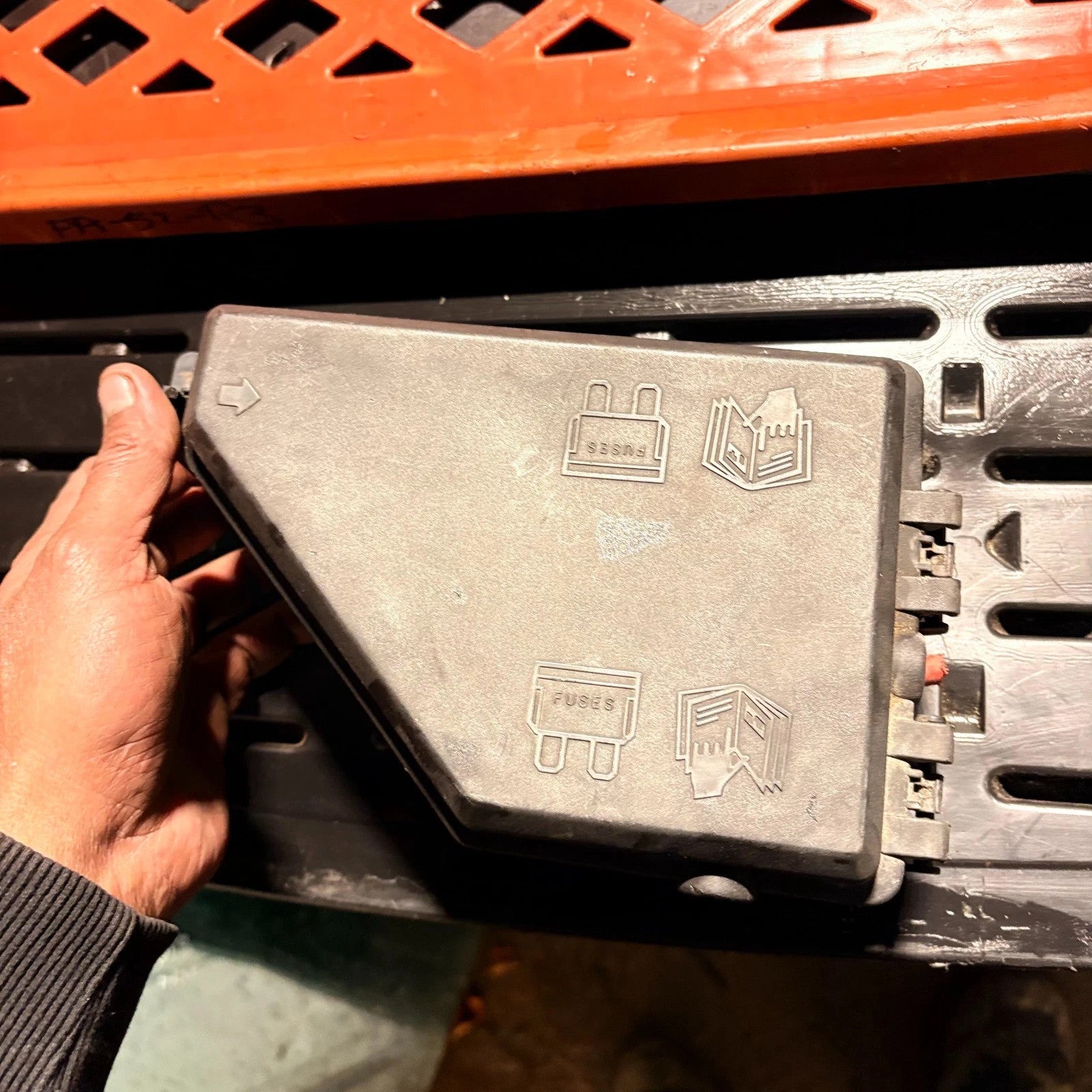 MG ZR ROVER 25 45 INTERIOR CABIN FUSE BOX RECKITT MODULE 000720R 2003-2006 MK2