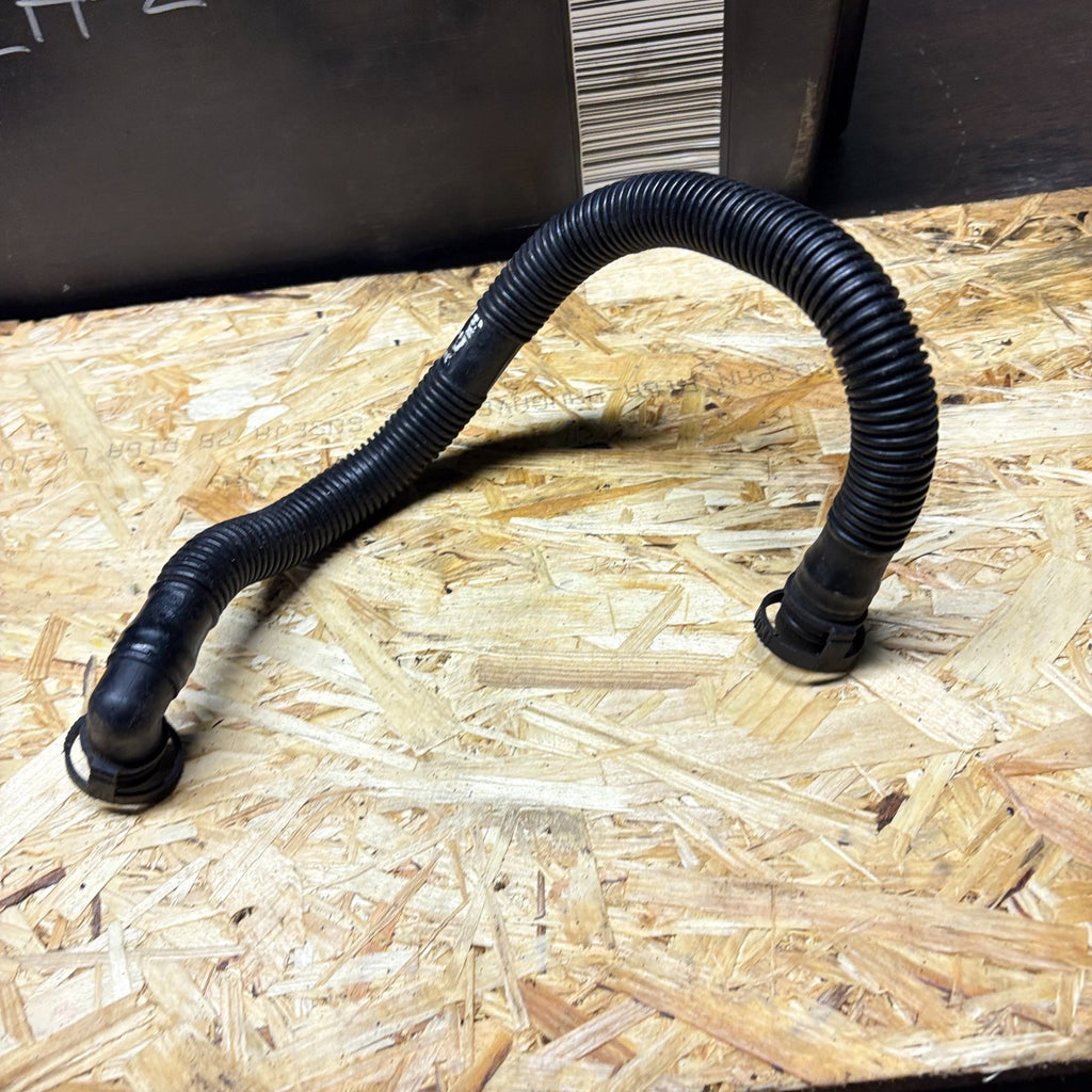 Audi TT 2006-2014 Engine Breather Pipe Hose