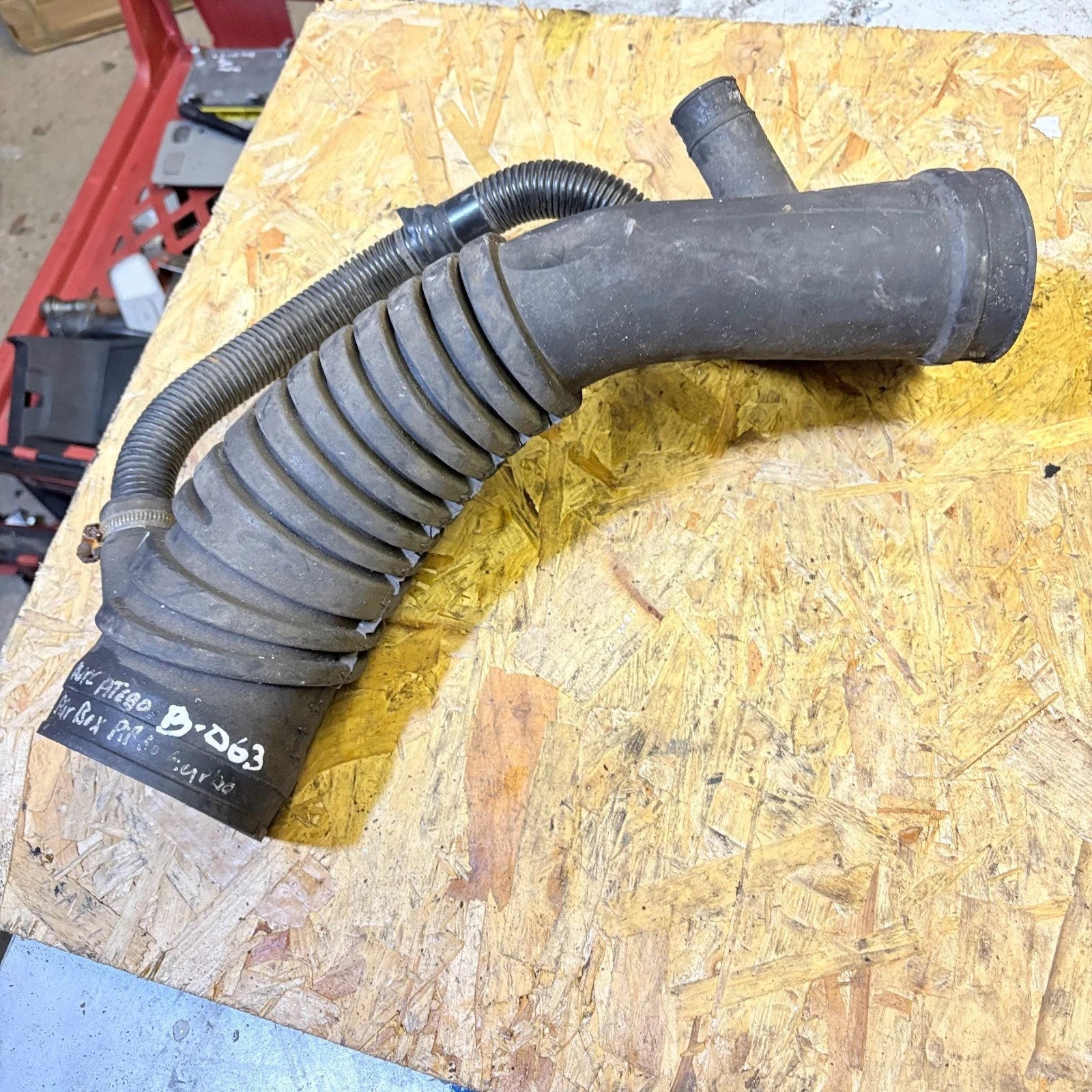 Mercedes Atego 1998-2004 Air Intake Pipe
