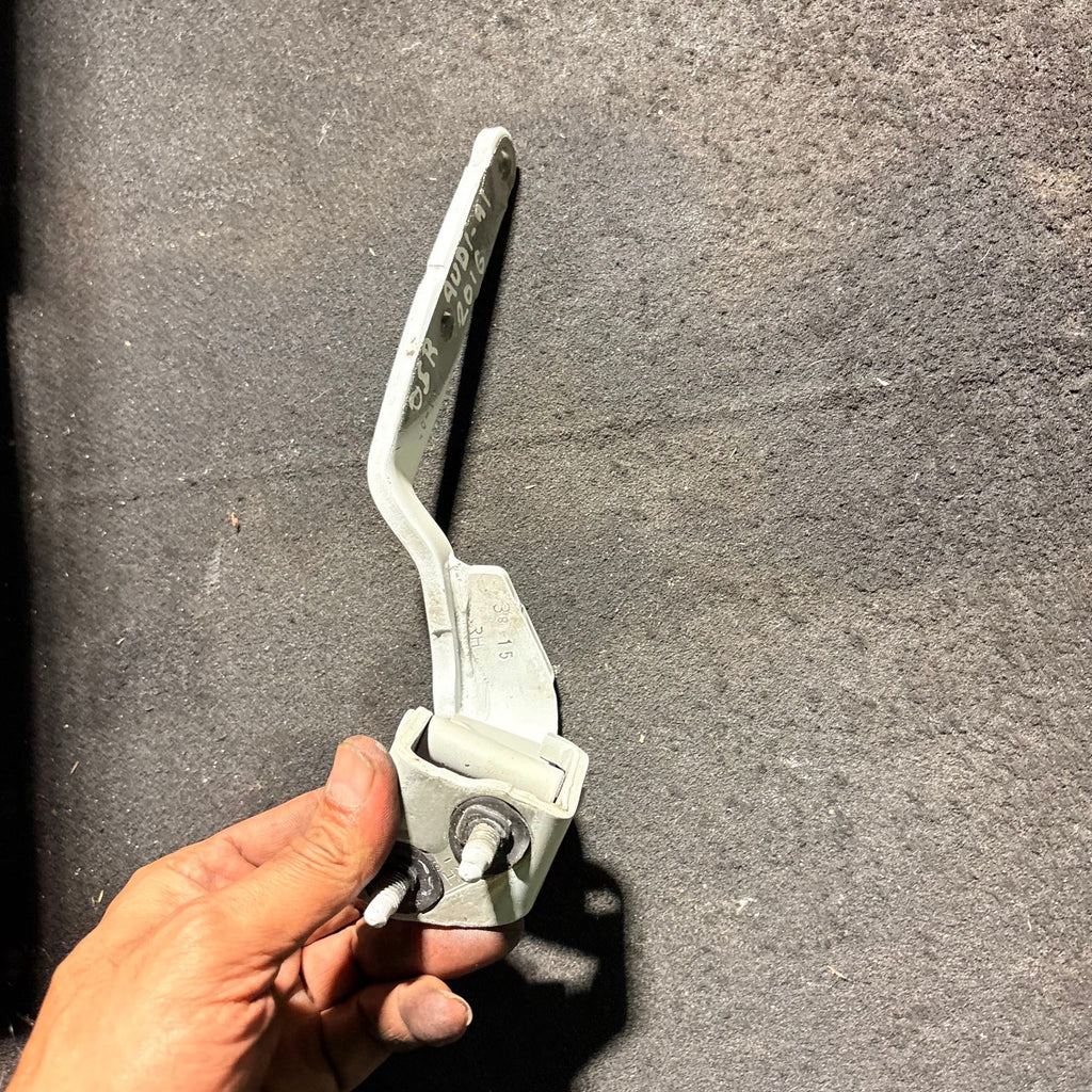Rear Hood Hinges for Audi A1 2016 OSR