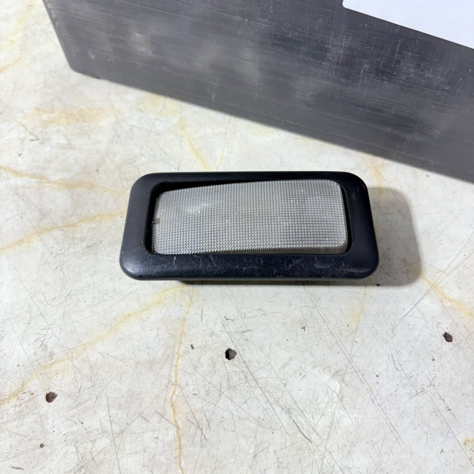 IVECO DAILY MK6-On 2.3 Interior Light Rear 500339036