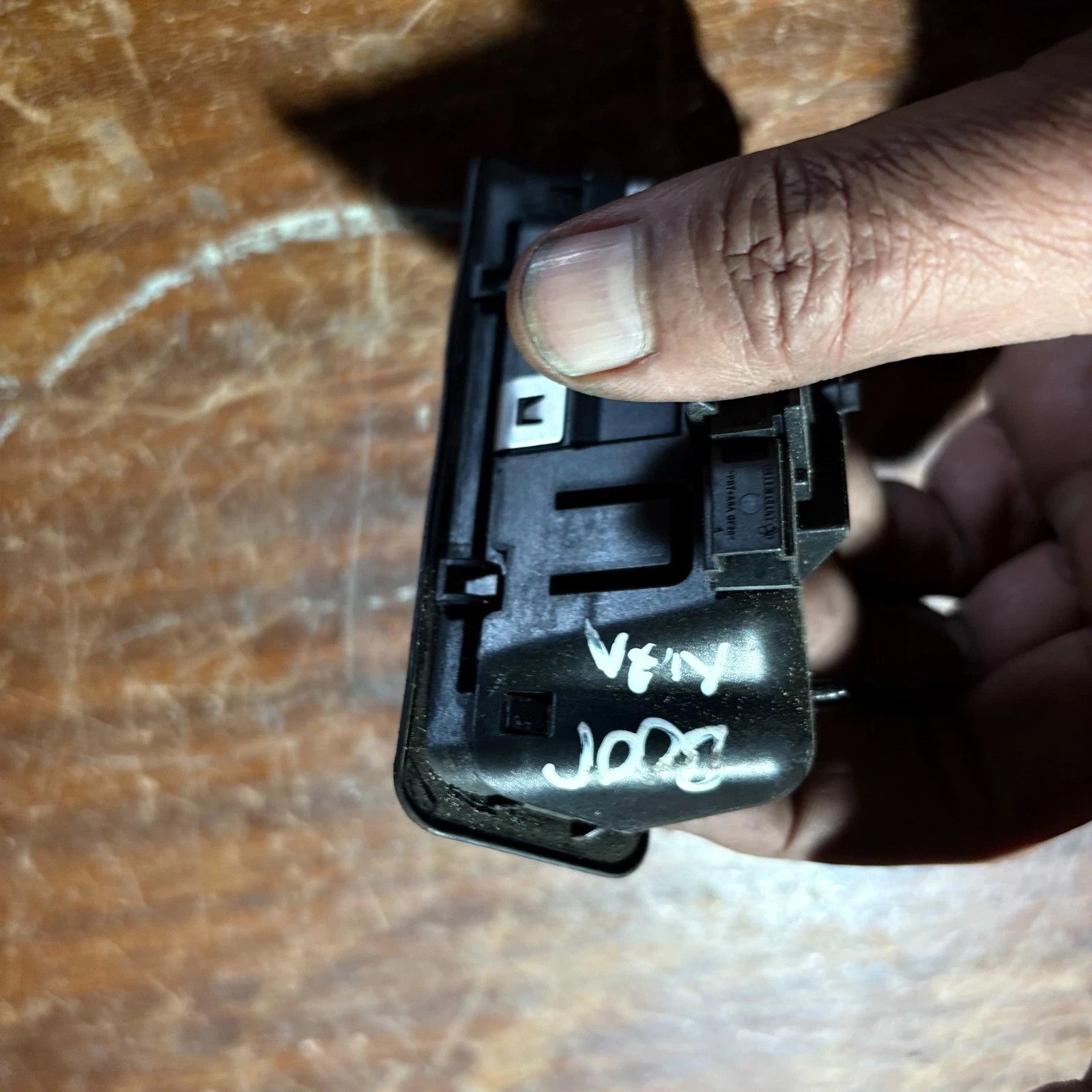 BMW 3 Series E90 E91 E92 E93 04-13 Boot Handle Trunk Release Switch 51247118158
