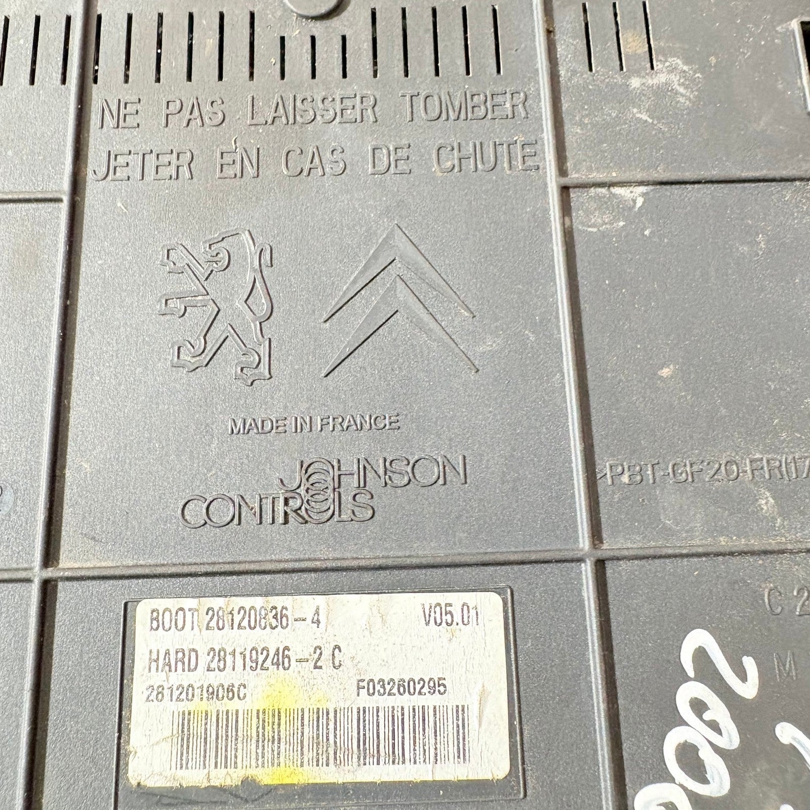 Citroen C4 FUSE BOX CONTROL MODULE 281201906C