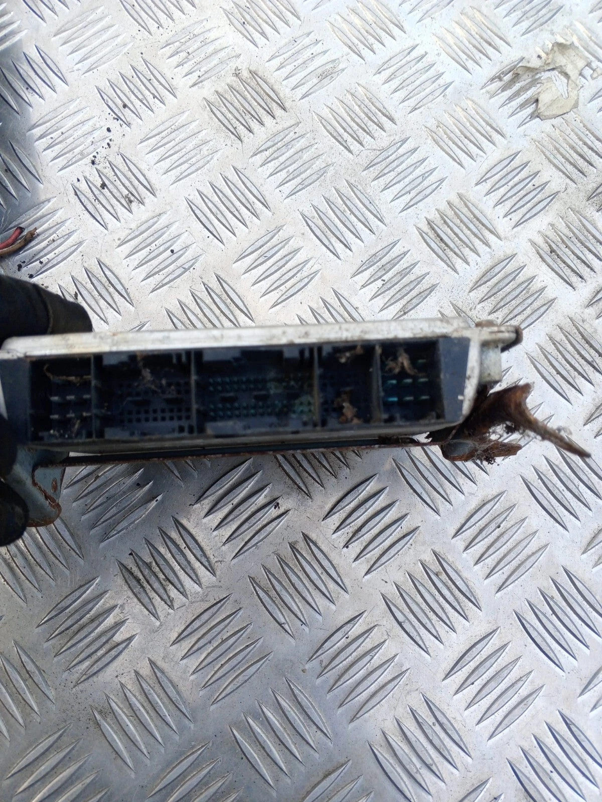 2000 TOYOTA COROLLA 1.4 ENGINE CONTROL UNIT ECU 89661-02660