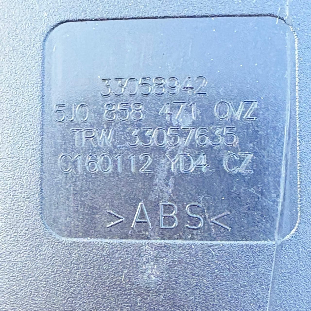 SKODA FABIA 2008-14 NEAR SIDE FRONT PASSENGER SIDE BELT BUCKLE 5JO858471