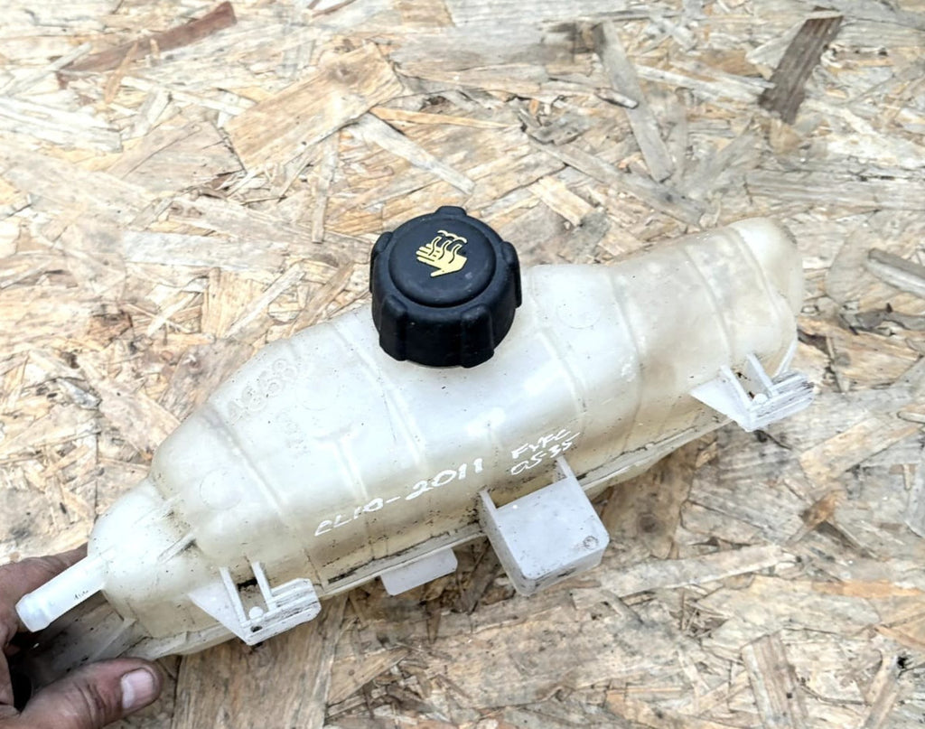 RENAULT CLIO Mk3 2011 1.2Turbo TCE Radiator Expansion Bottle Header Tank 0032102