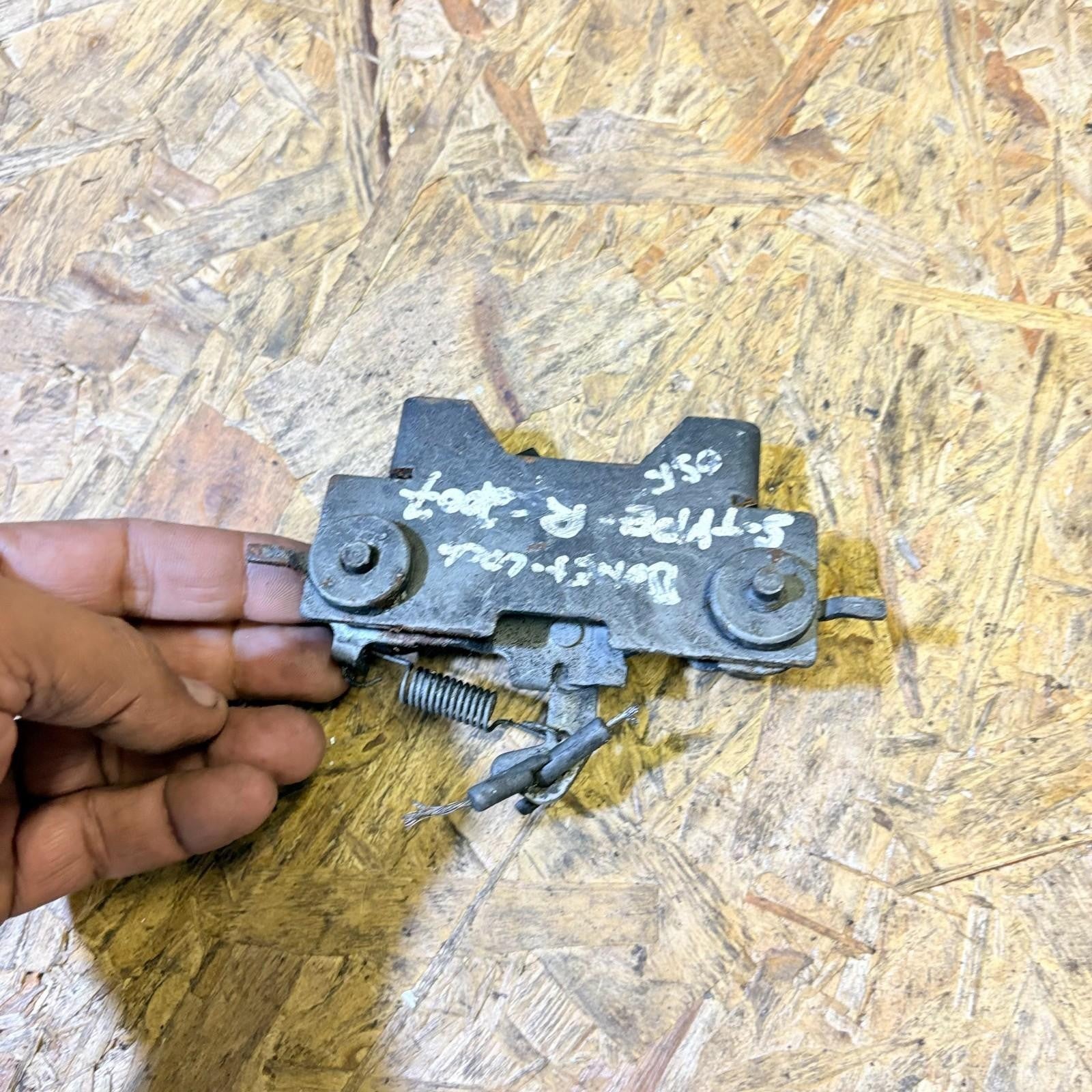 Jaguar S-Type X200 Front Right Bonnet Catch Lock Latch OSF Genuine OEM 1999-2008