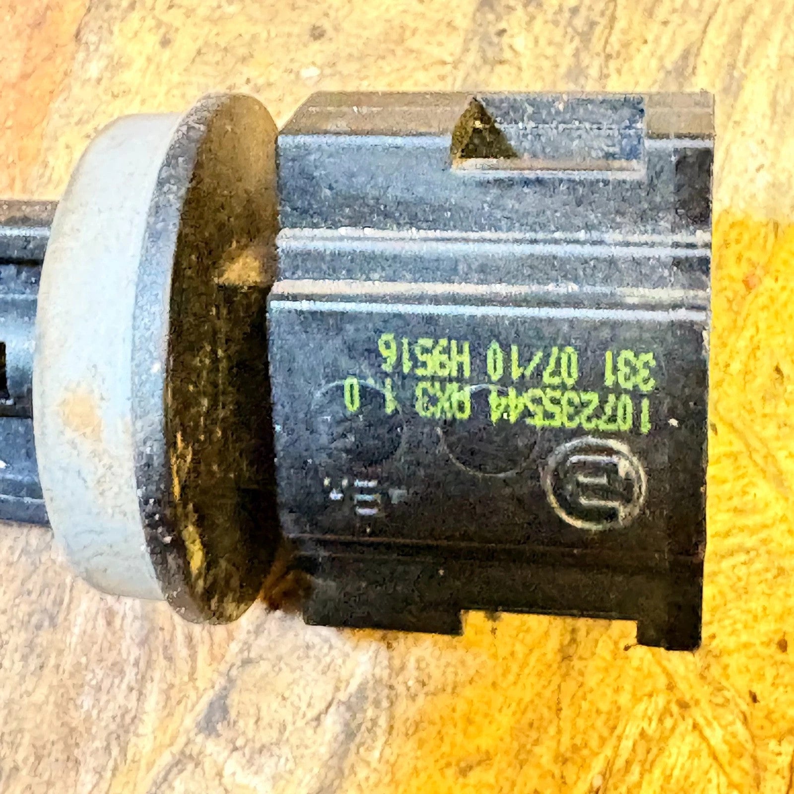 Skoda Fabia Mk2 2007-2010 HVAC Climate Control Air Temp Sensor H9516 10723554A