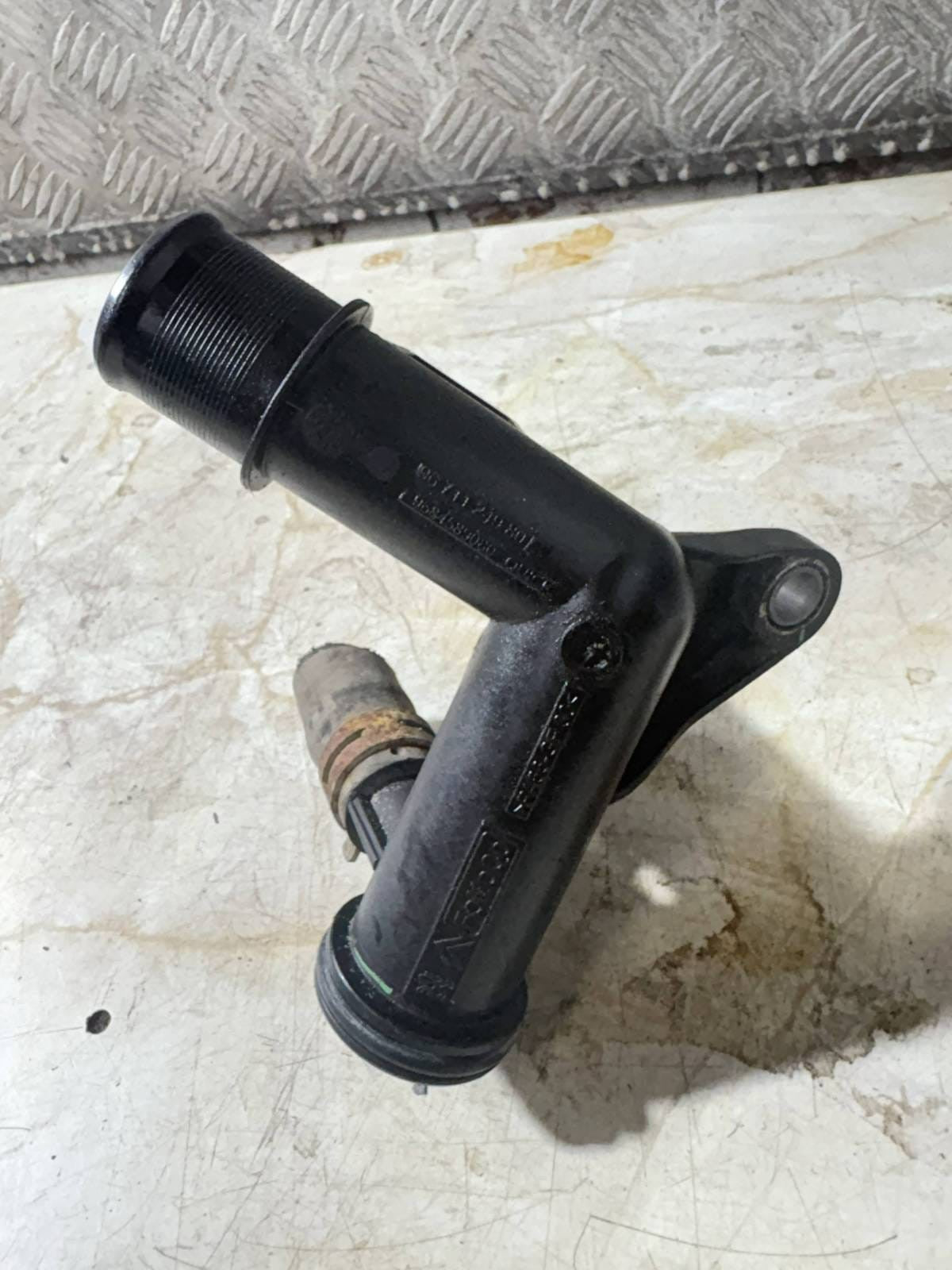 Ford Citroen Peugeot 1.6 Hdi TDCI WATER COOLANT PIPE 9684589080 9671124980